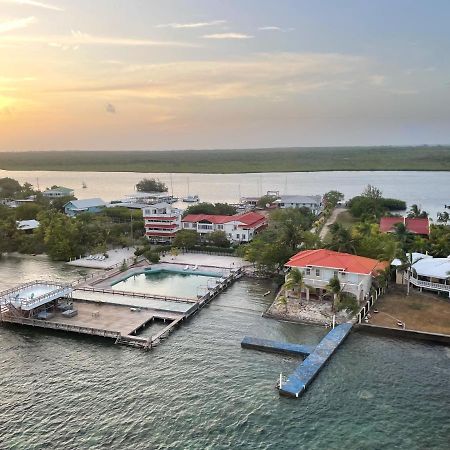 Coral View Beach Resort Utila Exterior foto
